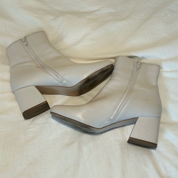Steve Madden Block Heels - 9.5 - Picture 5 of 6